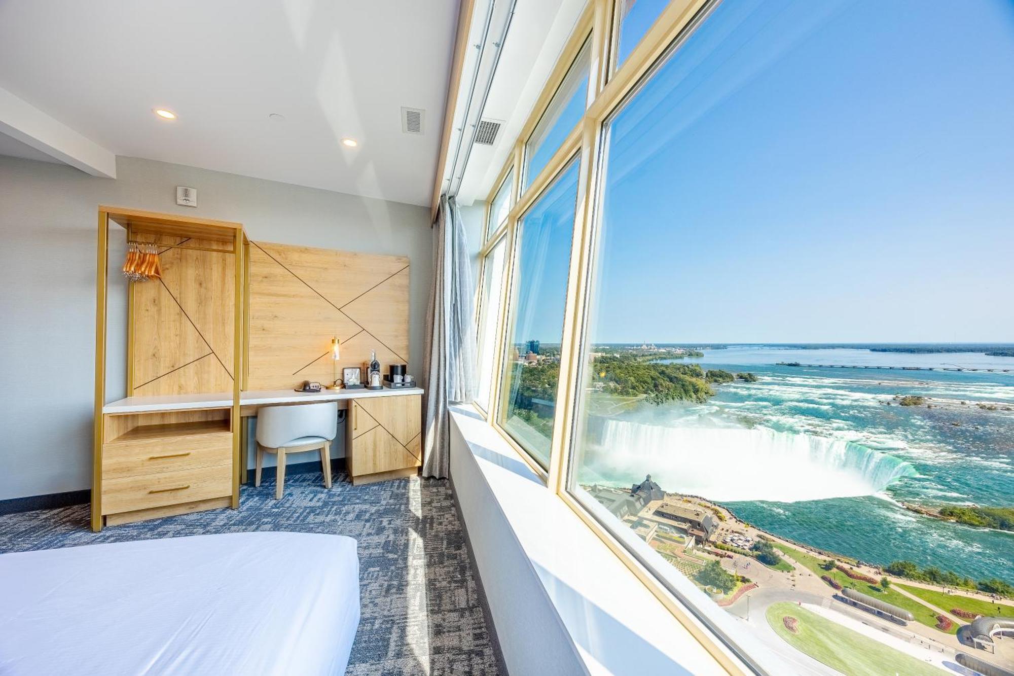 Tower At Fallsview 4* Niagara Falls